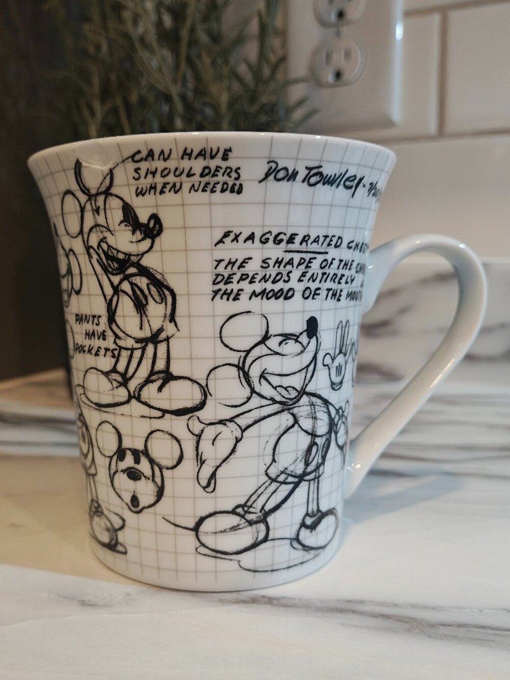 Disney Sketch Book Mickey Mouse & Pluto Character Construction Mugs – Set of 2 - Picture 3 of 14